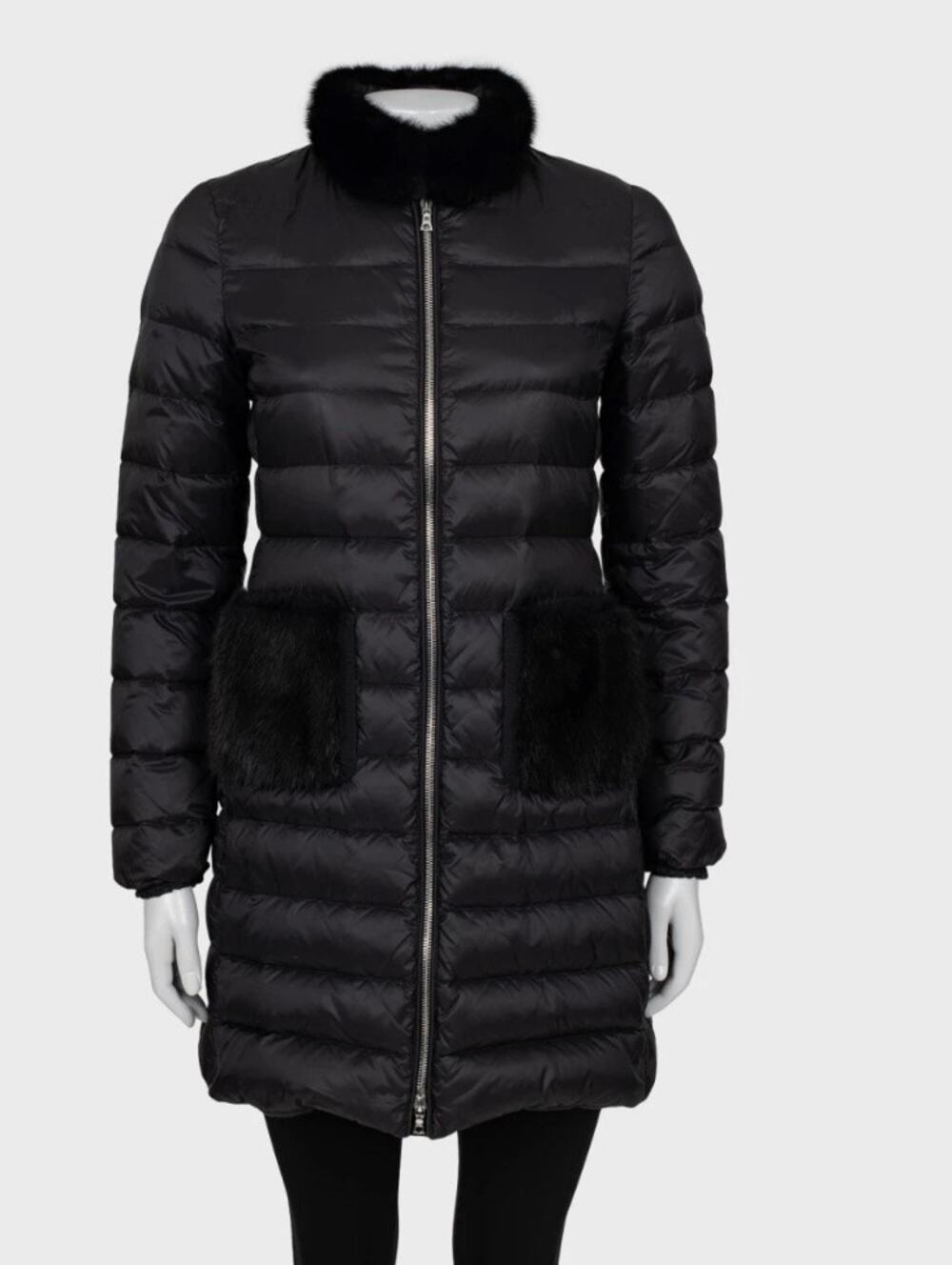Moncler Down Puffer Jacket with Luxurious Fur Trim XXS